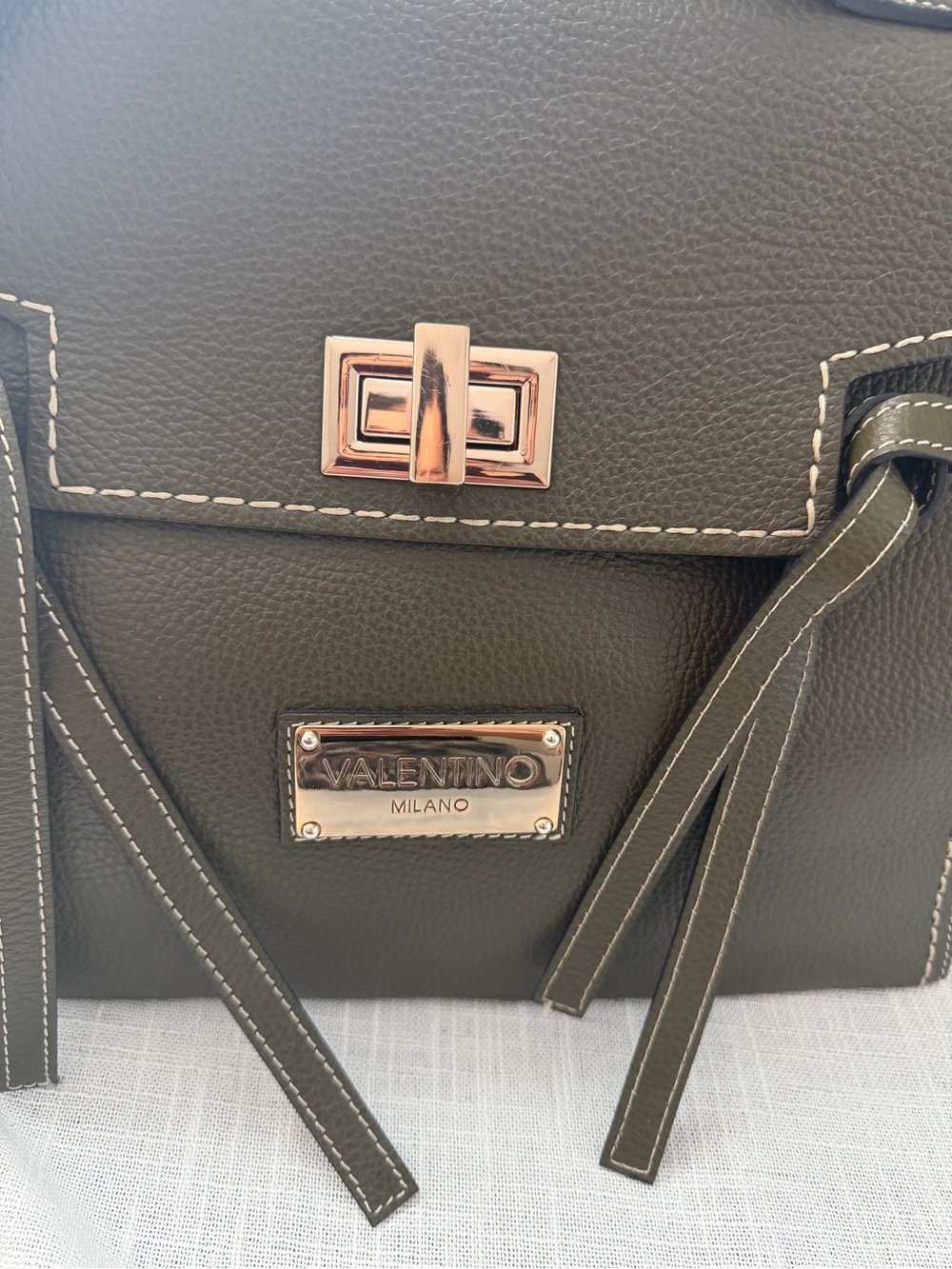 Mario Valentino Milano Olive Pebbled Leather Tote Crossbody Bag - Picture 2 of 7